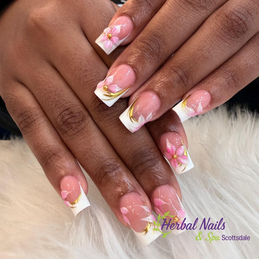 Herbal Nails & Spa at Lincoln- Scottsdale Marketplace